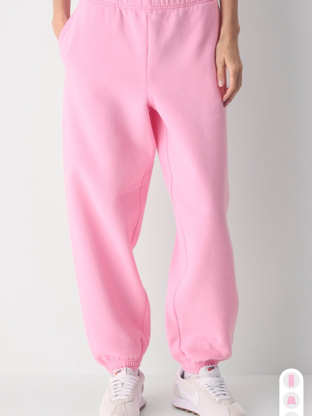 Aritzia Jellybean pink mega  jogger NWT